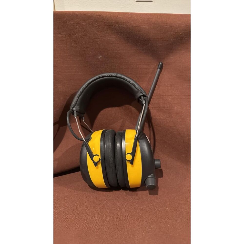 AM/FM Radio Headphones Hearing Protection Safety Earmuffs for mowing